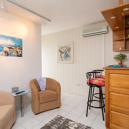 Apartment Big Blue Marusici (Split-Dalmatia)